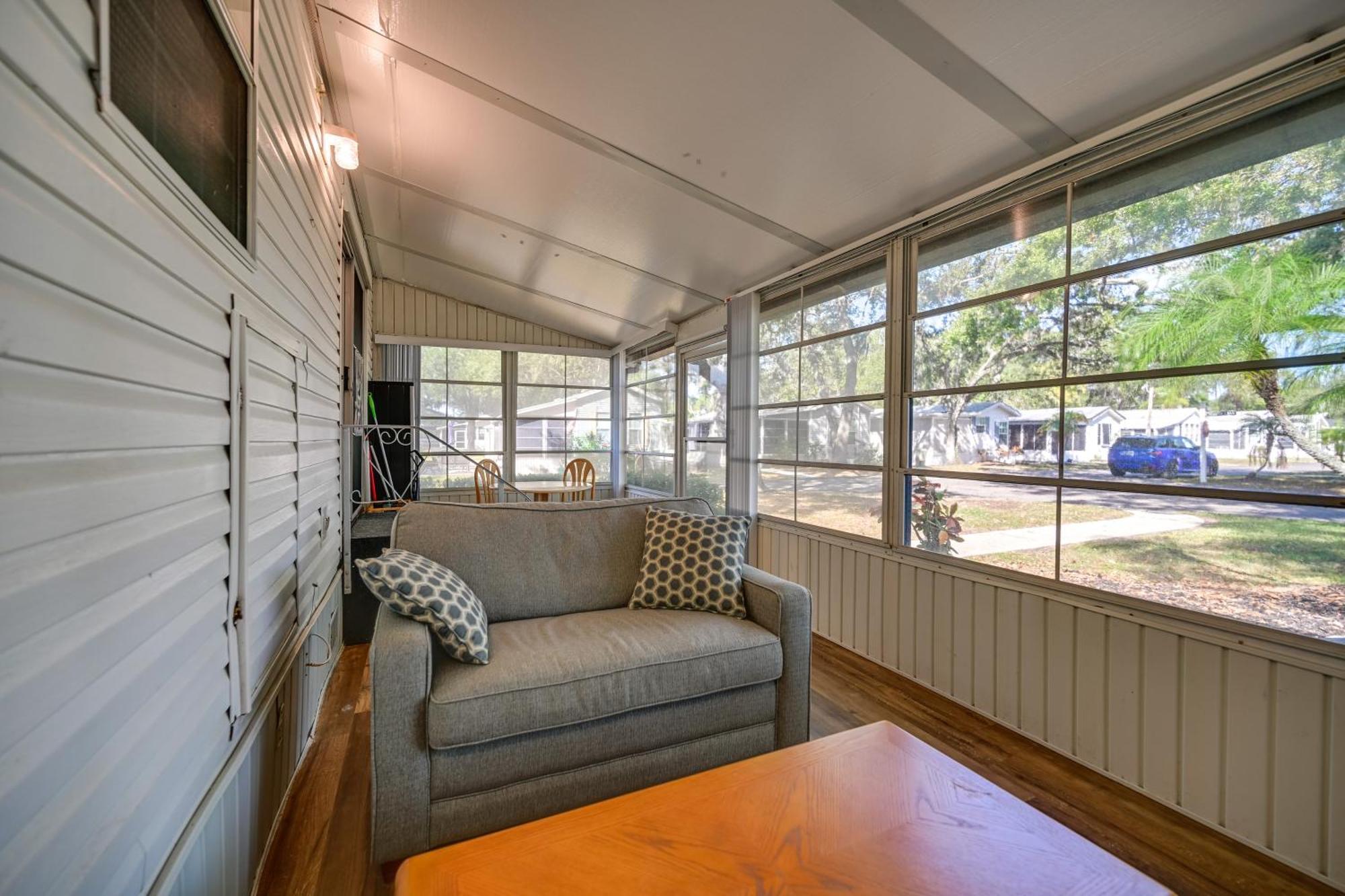 The Meadows Bright Home Pool Access And Screened-In Porch! מראה חיצוני תמונה